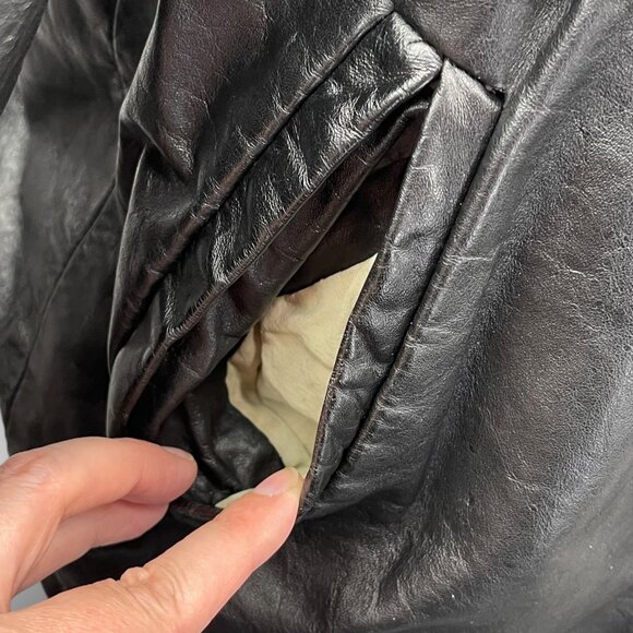 Sears black leather Thinsulate-lined moto / bomber jacket size 42 - Picture 7 of 15
